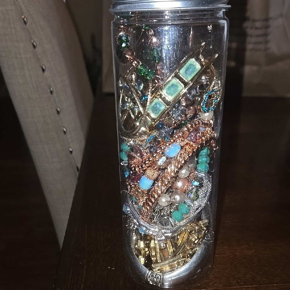 MYSTERY JEWELRY JAR 5